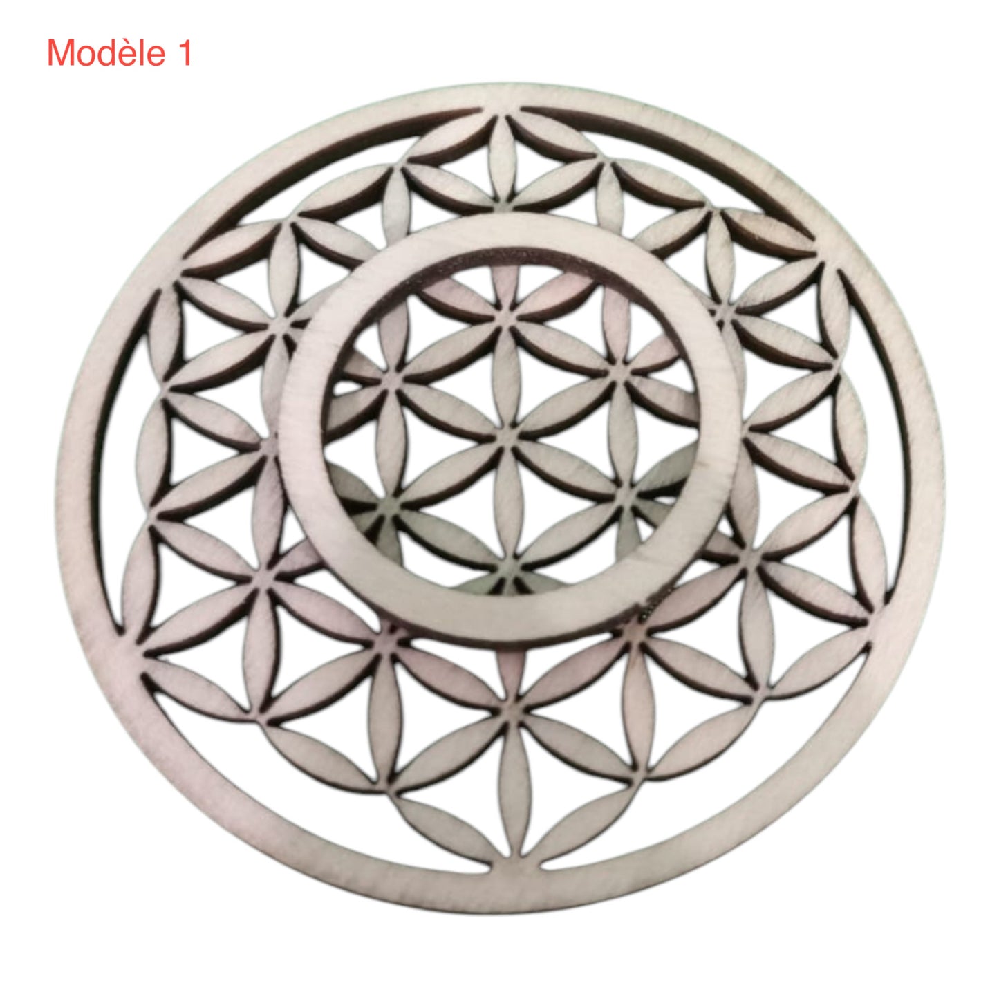Support à pierre en bois Fleur de vie , grossiste en lithothérapie et ésotérisme fabrication française et artisananle , inspiration bien-être et zen